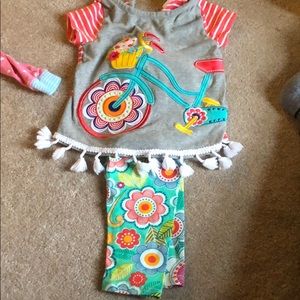 Adorable rare editions two piece set